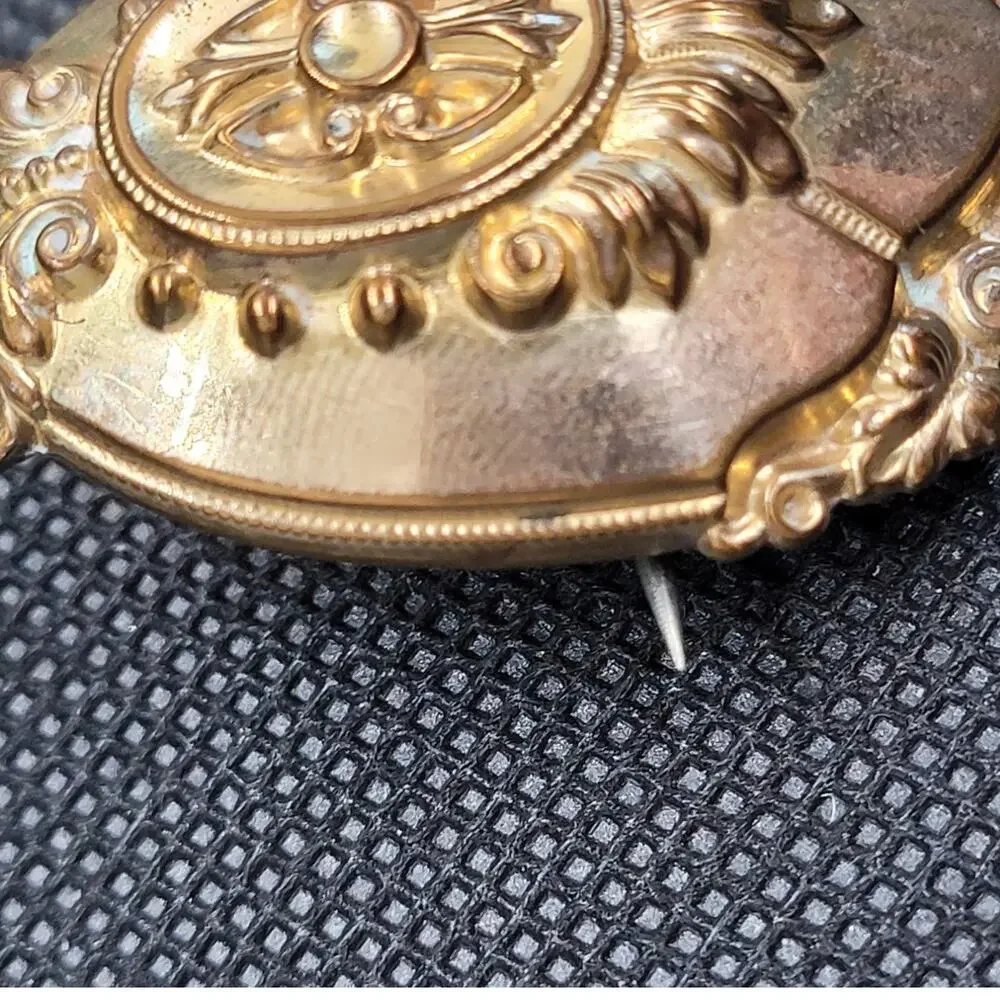 Elegant‎ Antique Victorian Brooch Rolled Gold Germany Biedermeier Treasure